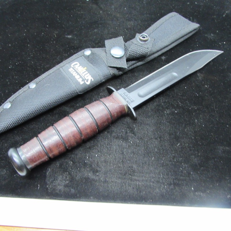 Olean N.Y. KA-BAR U.S.Marine Fighting Knife