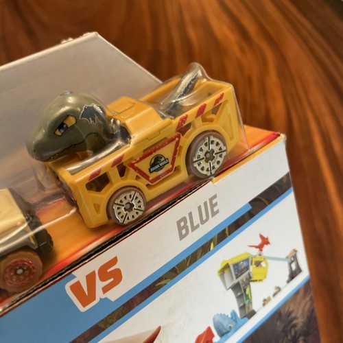 Mattel Hot Wheels RacerVerse Jurassic World Blue's Raptor Rush Track Set NEW - Picture 4 of 14