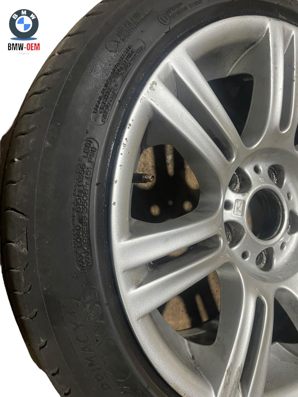 1x BMW Genuine Alloy Wheel 17