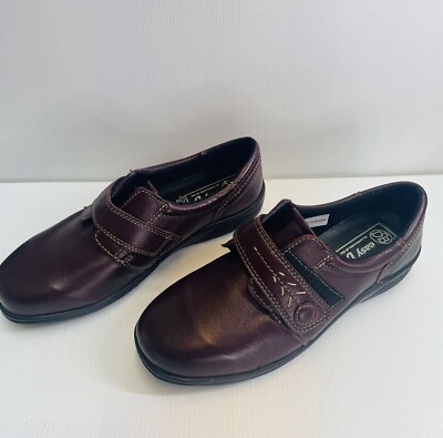 EasyB Slip On Leather Loafer strap Shoes. Made In Portugal New Women s Size 9
