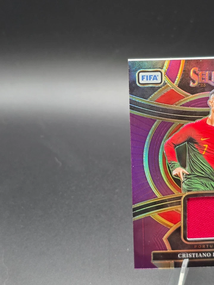 2023-24 Select FIFA Cristiano Ronaldo Select Swatches /49 #SSF-CR7 Portugal - Bild 2 von 4