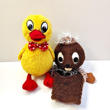 DDR Kultfiguren: Pittiplatsch als Handpuppe & Schnatterinchen Kuscheltier