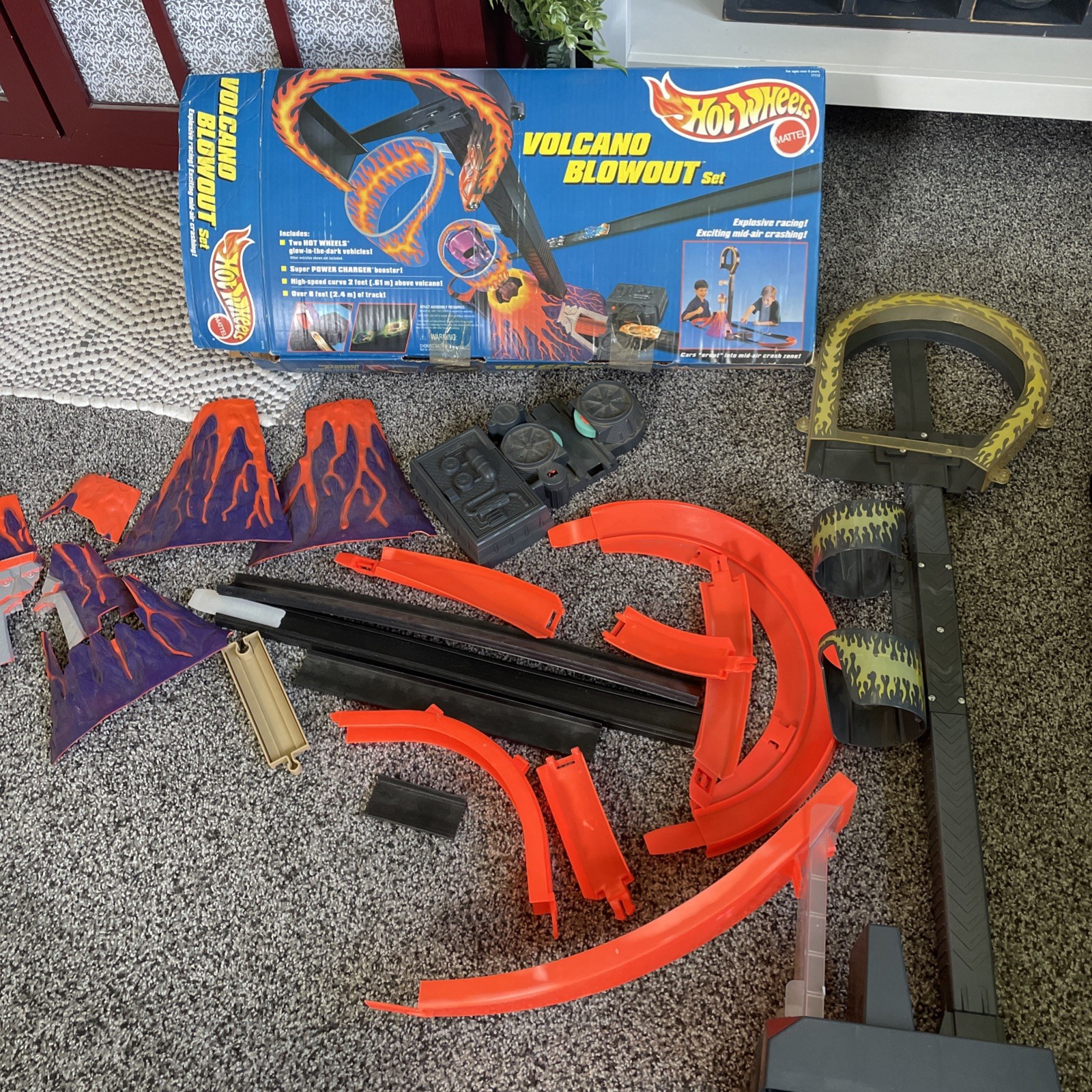 1997 Race Track Incomplete Open Original Box