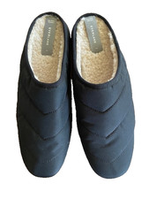 Everlane Womens The ReNew puffer Slipper Color Black Size 7 New faux fur lined