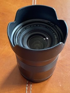Canon EF-M 18-55mm F3.5-5.6 Is STM Lens