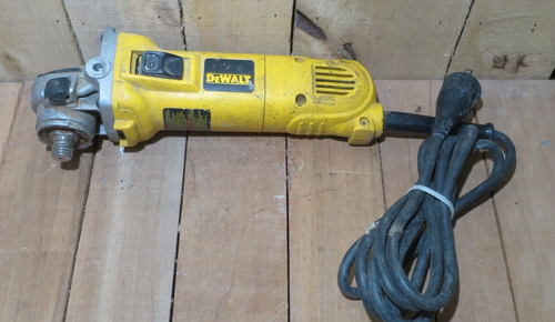 DeWalt D28110 4-1/2” Angle Grinder 7A Corded Grinder