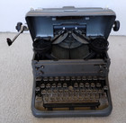 INOPERABLE  ROYAL  TYPEWRITER (PARTS ONLY) — photo 2