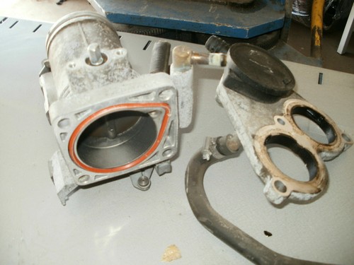 BMW 3 (E36) 318i 1,8 Bj07.94   DROSSELKLAPPE