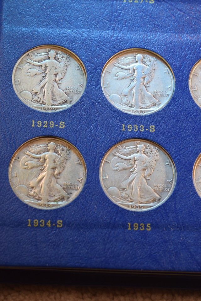 WALKING LIBERTY Golden Ring 1 Oz Moneta Argento 1$ USA 2025