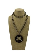 De colección Par de Colgantes Medallón Gato Madera Marrón Tono Dorado Cadena Pesada 30 Pulgadas