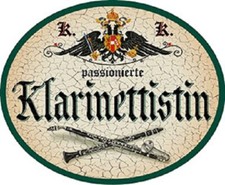 Klarinettistin + Nostalgieschild