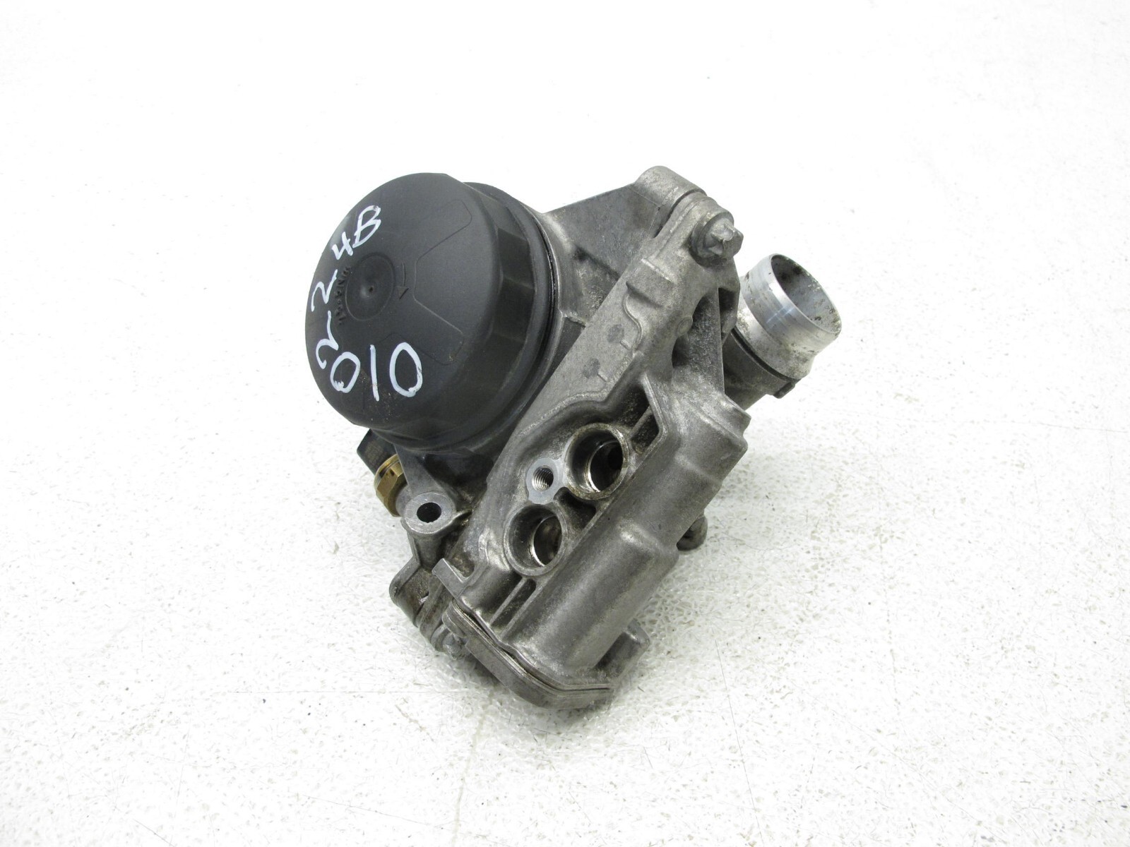 06-21-bmw-f02-740li-1-2-3-4-5-6-x3-x4-x5-z4-2-0-3-0-engine-oil-filter
