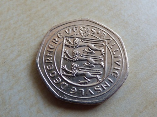 Guernsey Choose your date Each Coin has its own Pictures. - Picture 5 of 131