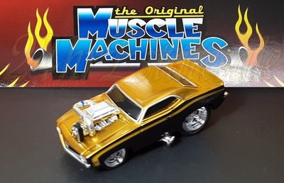 MUSCLE MACHINES 69 CAMARO SS/RS GOLDEN CHROME SUPER SPORT LIMITED
