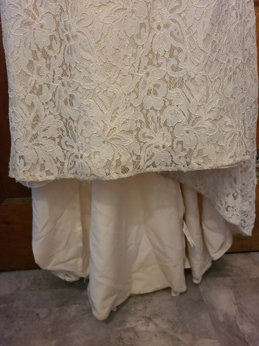 Alfred Angelo Wedding Dress 2524- Ivory- Size 8 - Gorgeous Dress - Used - Picture 6 of 10