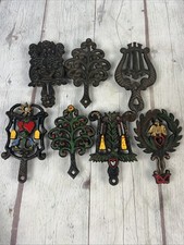 7 Vtg Cast Iron Small Trivets Footed 295 278 276 297 Grapes, Lyre 9-24 Burns 4"