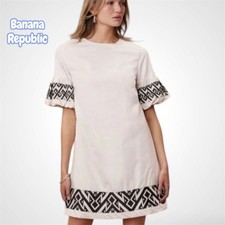 Banana Republic Ivory Black Geometric Print Short Sleeve Shift Dress Size M