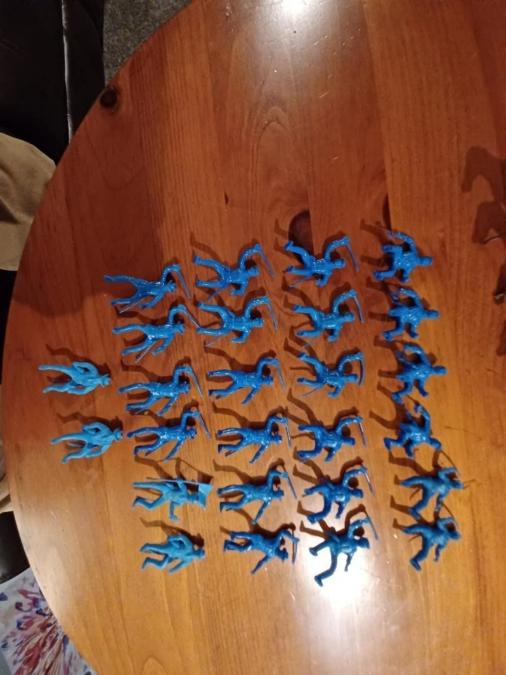 Marx (recast) Calvary 26 Troopers and 26 horses - darker blue uniforms cavalry - Image 3 of 4