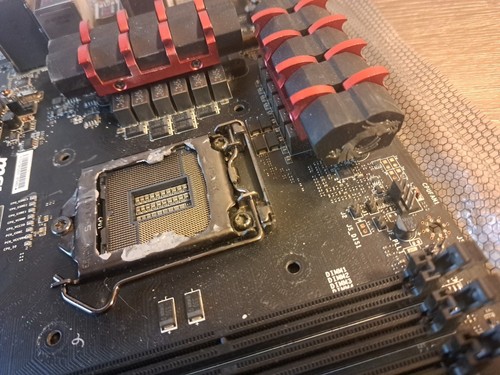 MSI Z97 Gaming 7 LGA1150 ATX DDR3 Mainboard mit MSI Grafikkarte - Bild 5 von 21