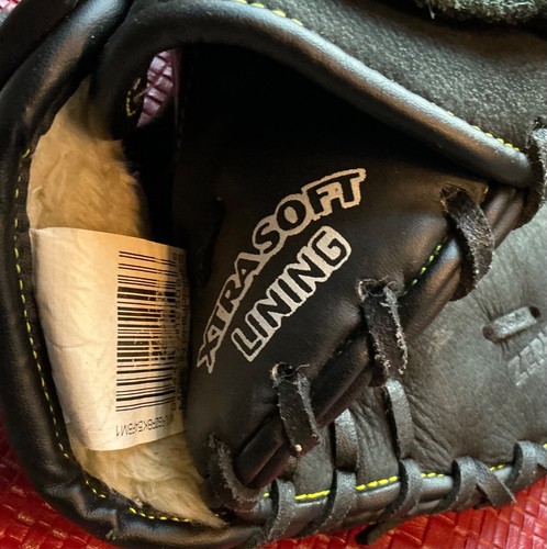 Louisville Slugger Zephyr Series ZRBK5A Glove RHT 13” XTRASOFT Lining Black - Imagen 2 de 5