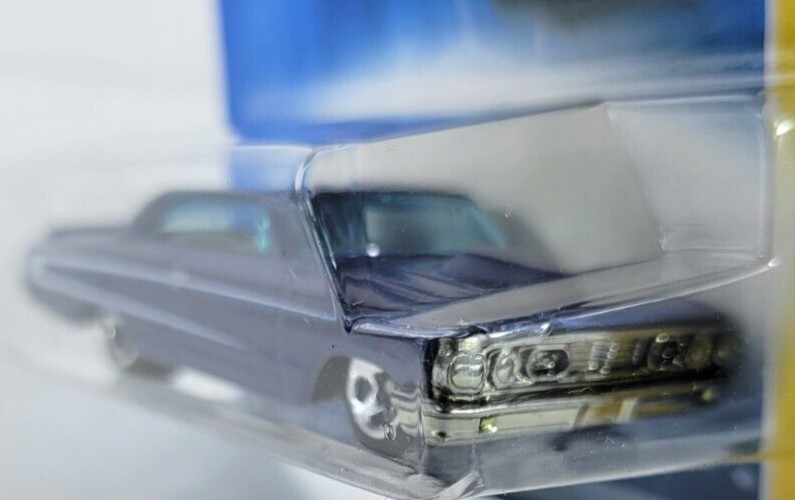 Hot Wheels 2007 New Models 18/36 Blue 1964 Ford Galaxie 500XL #18/180