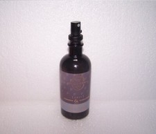 Bath and Body Works Aromatherapy Cozy Cinnamon Sandalwood Oil Mist New