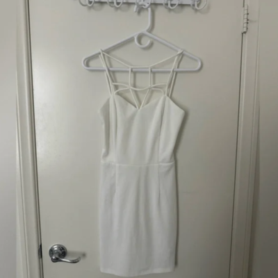 tobi white bodycon dress TOBI - NWT Size Small Strappy Bodycon Mini Dress - White