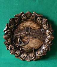 VECCHIO RICORDO DI VENEZIA PIATTO PARETE IN RESINA SOUVENIR ITALY VINTAGE. CL35