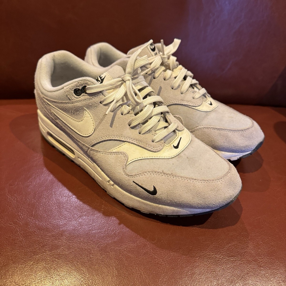 air max 1 pure platinum mini swoosh