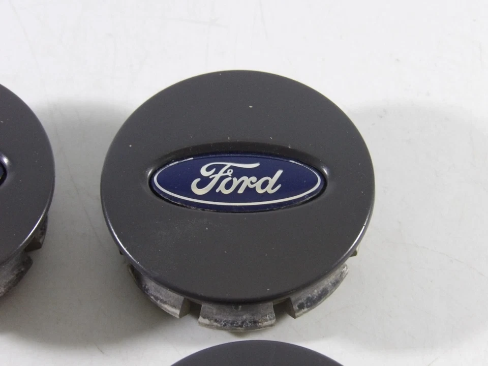 Set of 4 2001 2002 2003 2004 2005 2006-2007 Ford Escape Wheel Center Caps - Image 3 of 4
