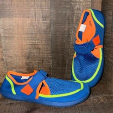 WONDER NATION Water Shoes- size 2/3