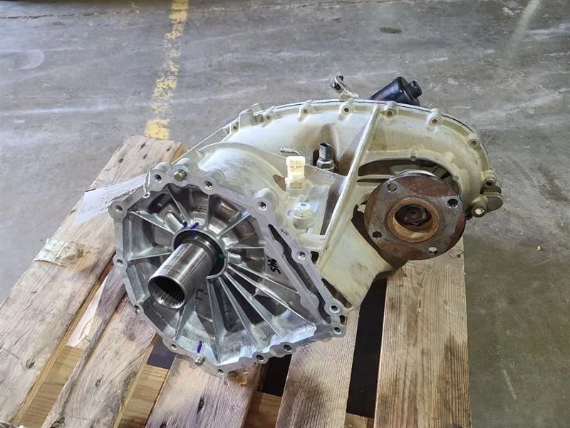 Transfer Case 5.0L Diesel Fits 16-19 TITAN XD 575297 Foto 4 de 4