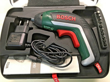 Bosch Akkuschrauber IXO mit Ladegerät und Top Box (356)