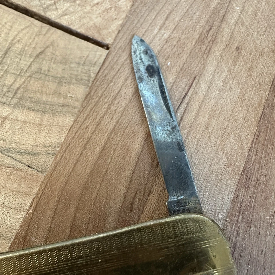 Navaja de Bolsillo Vintage Colonial Prov RI EE. UU. Llena de Oro Estilo Art Deco Estuche Foto 4 de 4