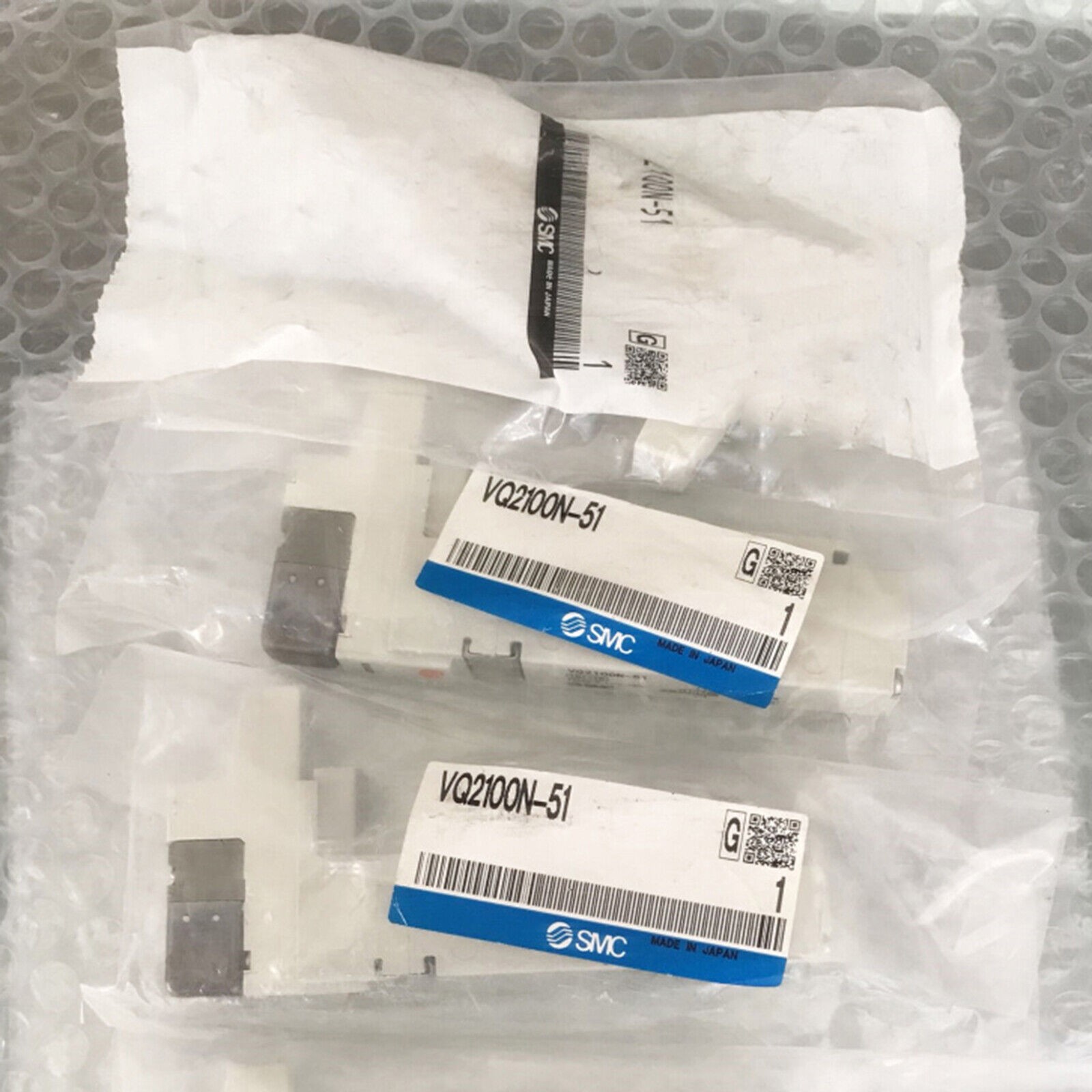 one new smc for VQ2100N-51 solenoid valve DHL SHIP #F22
