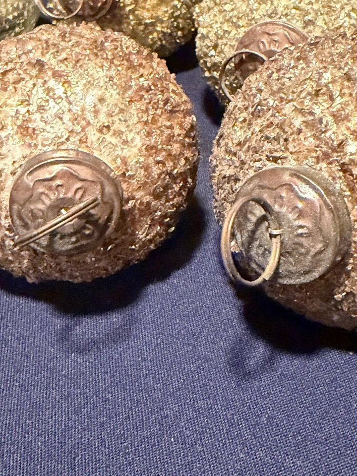 Kugel Style Lg. Acorn Ornament set, Gold, Silver, Bronze, Glitter Mercury Glass - Image 4 of 4