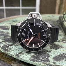 Hamilton Khaki Navy Frogman Automatic 300m Dive Watch 41mm