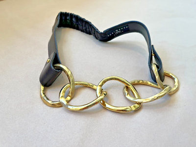 Suzi Roher Vintage Gold Five Chain Link Black Elastic  display picture 3