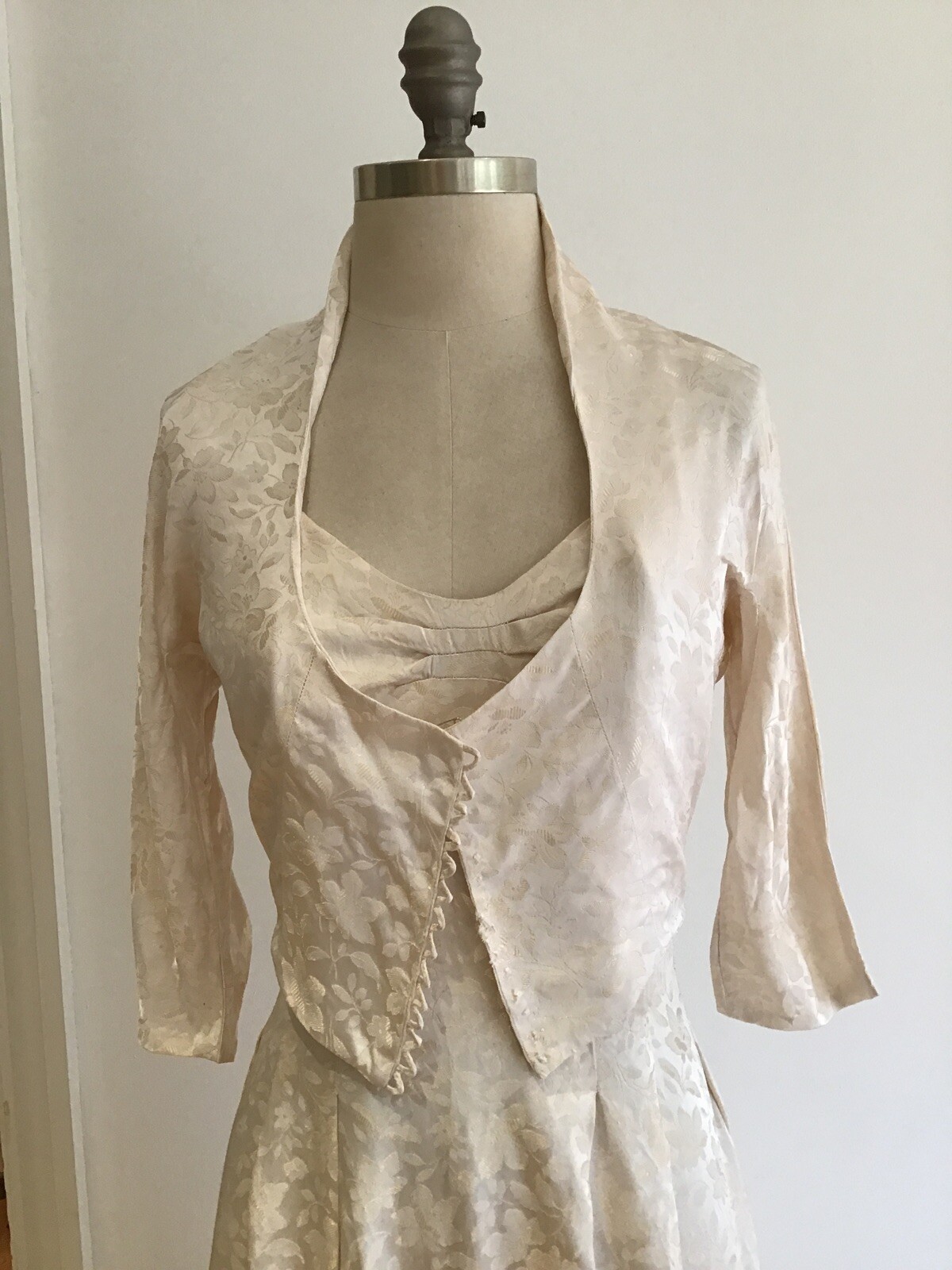 1940s/50s Wedding/Evening Dress & Bolero Jacket, armpit to armpit 17" approx. 9