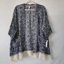NWT Xhilaration Blue Jacquard Floral Lace Detailing Kimono Jacket Size M/L