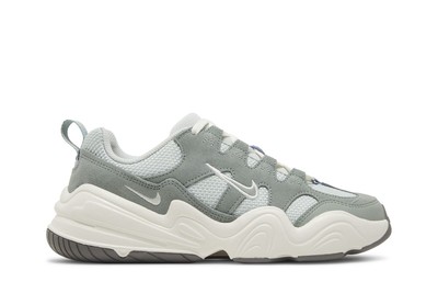 Nike Wmns Tech Hera 'Mica Green' DR9761-001 Shoes
