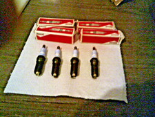 4 x genuine motorcraft platinum Sparkplugs ford/volvo/mazda see list for fits
