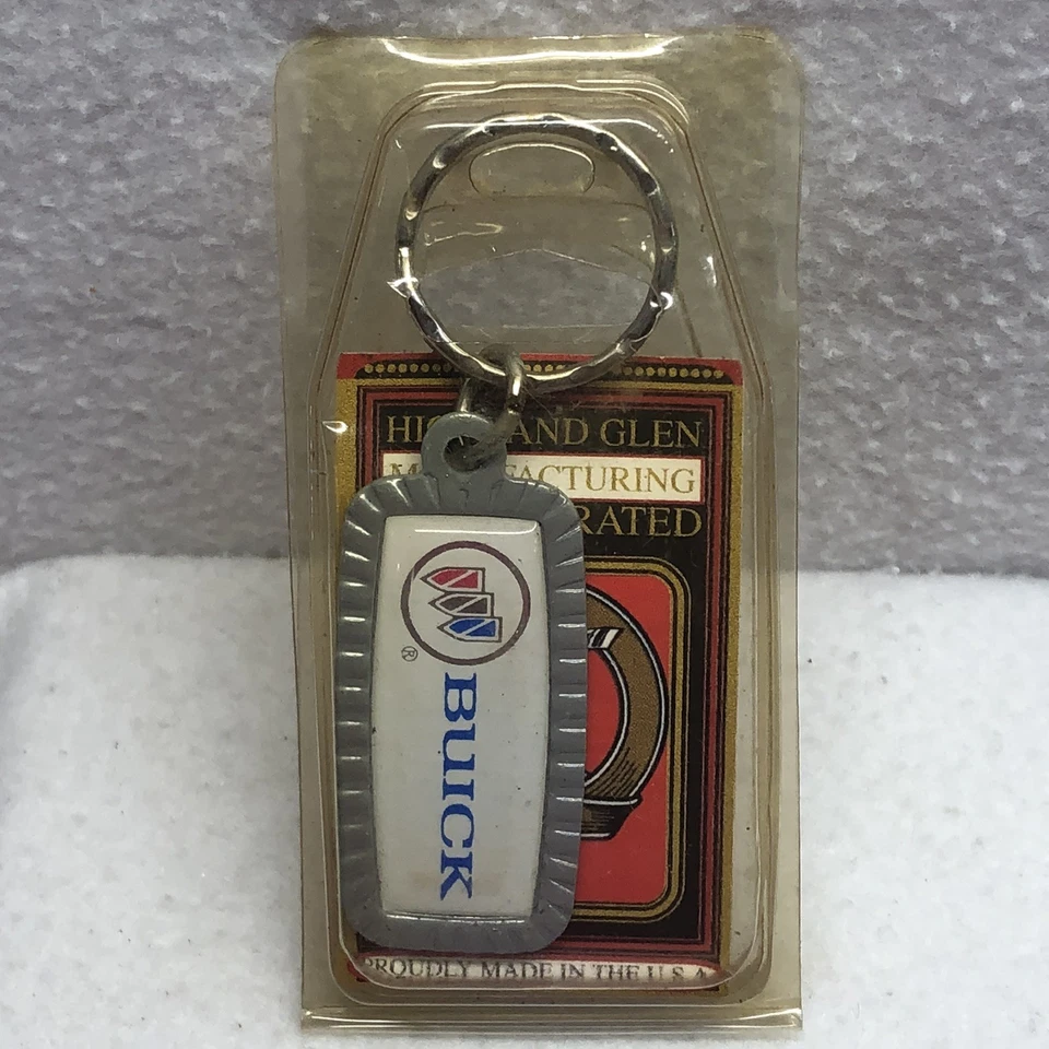 Buick Keychain Key Ring Highland Glen Mfg USA Made Original Package Vintage - Image 2 of 4