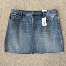 Old Navy High Rise Denim Mini Skirt Womens 18 Medium Wash A Line Raw Hem NWT