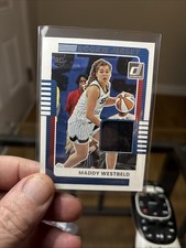 2025 Donruss WNBA Rookie Jersey Maddie Westbeld RC Chicago Sky