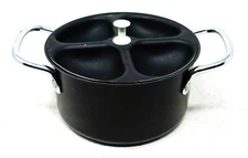 UnBranded Aluminum 2.75 Pint Camp Cooking Pot w/ Compartmentalized Warming Lid