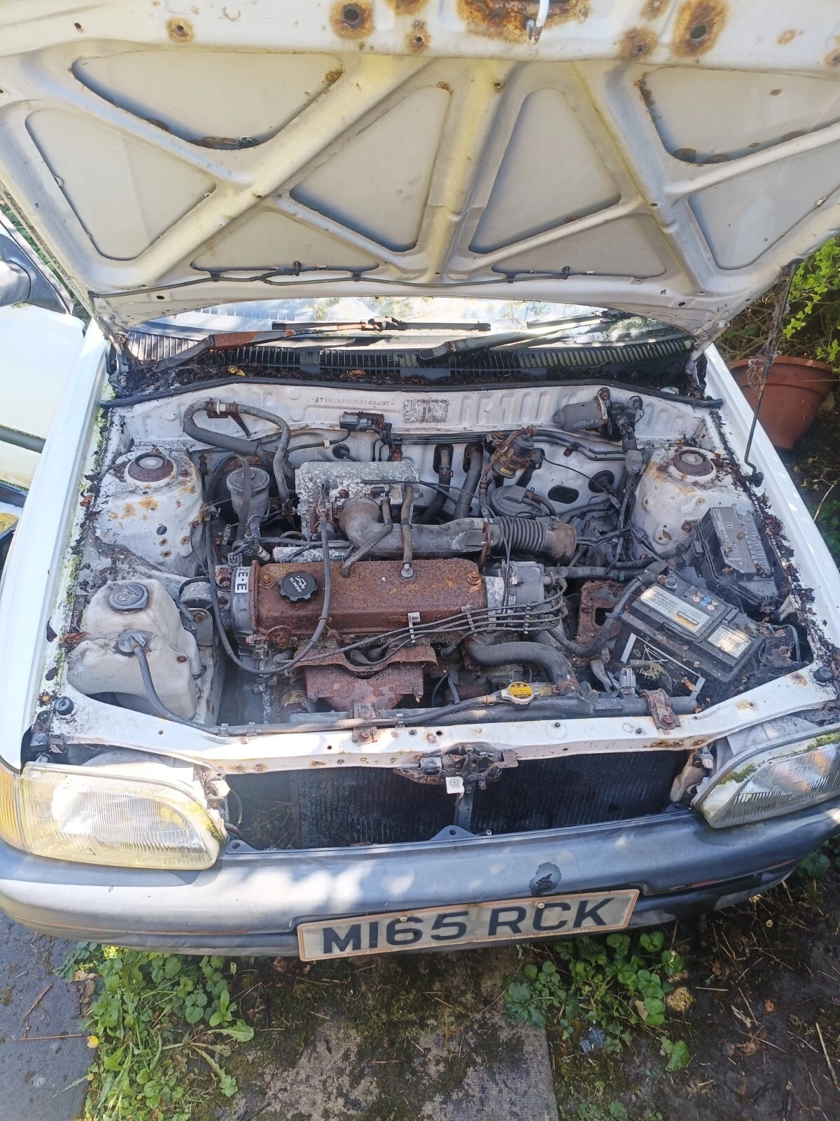 Toyota starlet kudos 1.3 - Picture 1 of 8