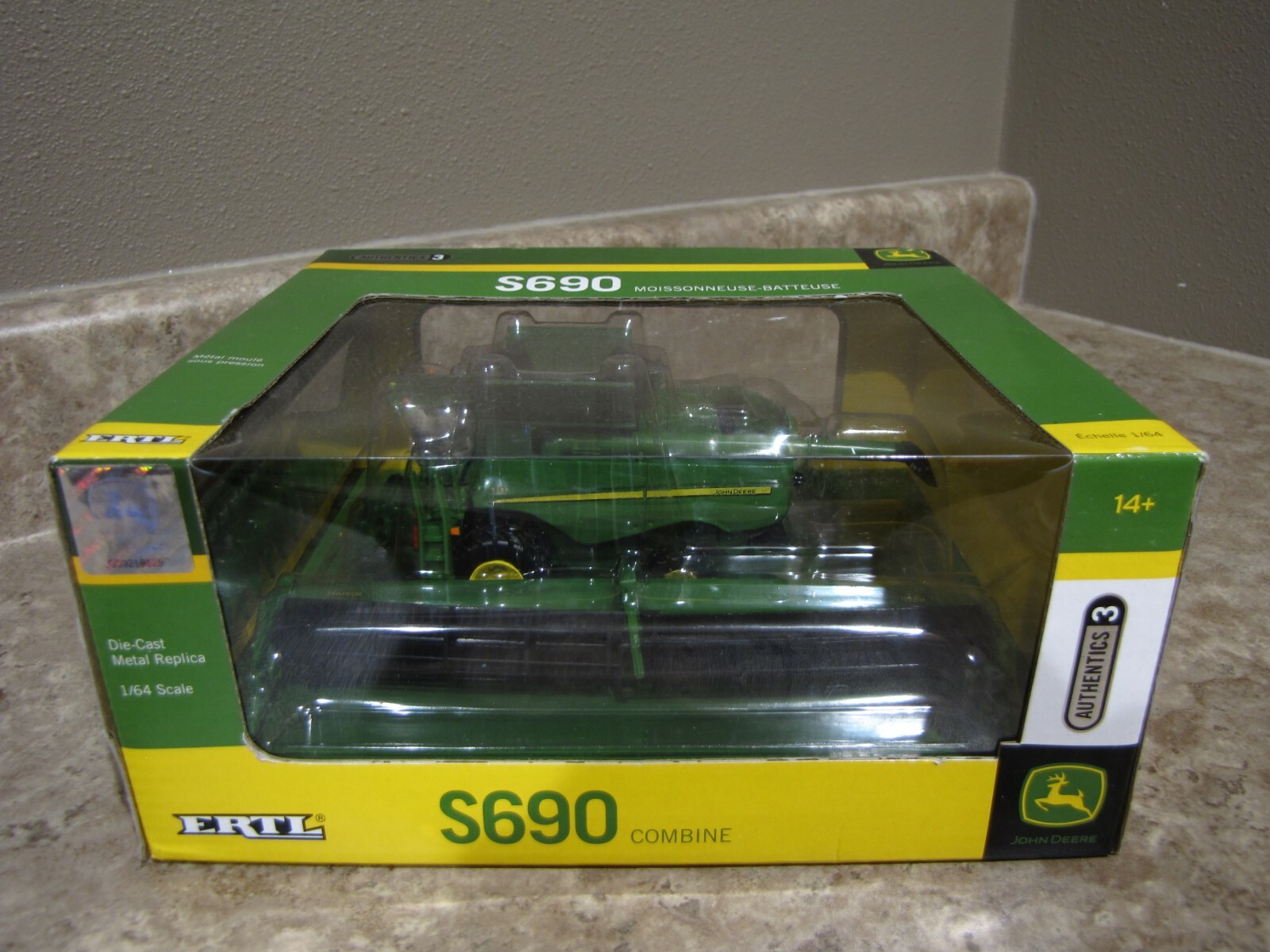 ertl john deere s690 combine