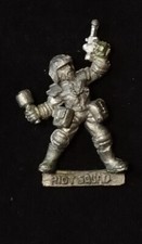 Judge Dredd 1985 V RARE Citadel GW metal 2000AD RPG JD4 Stum Grenade Riot Judge