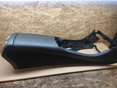 Mercedes-Benz CLS C257 2020 Armlehne A213680160 MRP5964